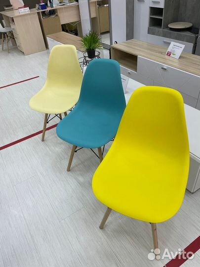 Стулья кухонные eames в наличии