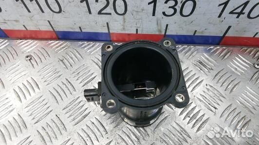 Расходомер воздуха бензиновый nissan almera N16 (A