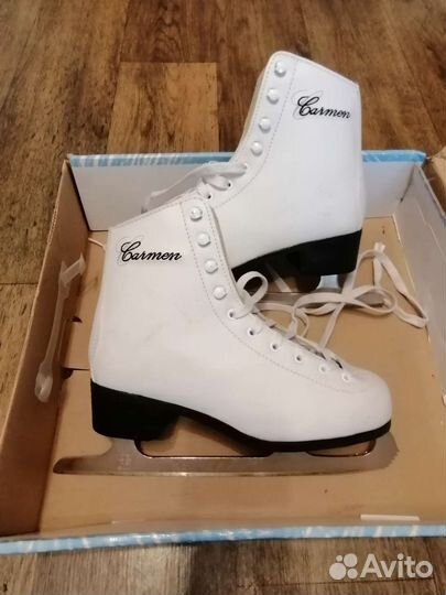 Коньки фигурные ледовые женские и подростковые