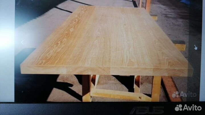 Требуется столяр