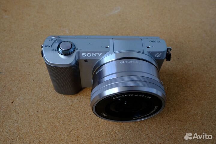 Sony a5000 как новый, с детским пробегом