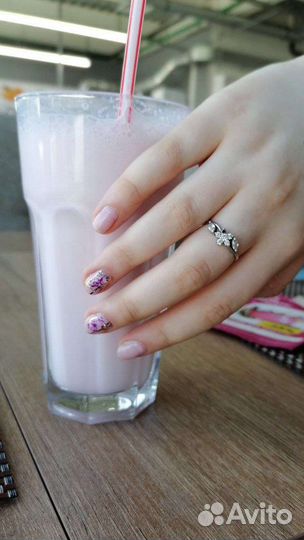 Маникюр на дому