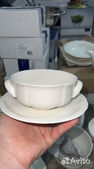 Сервиз и доп. Предметы от Моноир