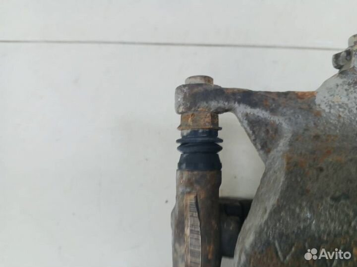 Суппорт передний левый Skoda Octavia A7 2013