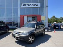 Chevrolet Niva 1.7 MT, 2018, 61 879 км, с пробегом, цена 906 000 руб.