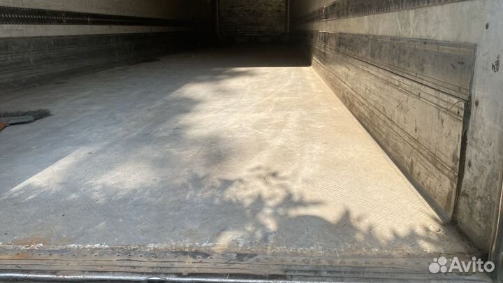 Полуприцеп рефрижератор Schmitz Cargobull SKO24/L, 2004