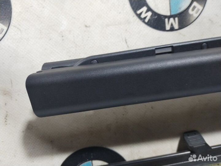 Шторка окна задняя правая Bmw 525I E61 M54B25 2004