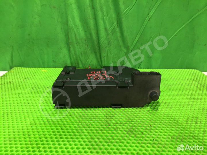 Блок силовых предохранителей Mercedes-Benz S W221