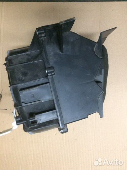 Корпус вентилятора печки Nissan Almera Classic B10