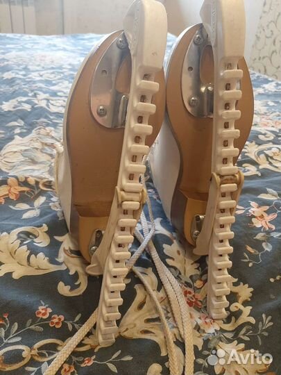 Коньки axel р.32(Россия)