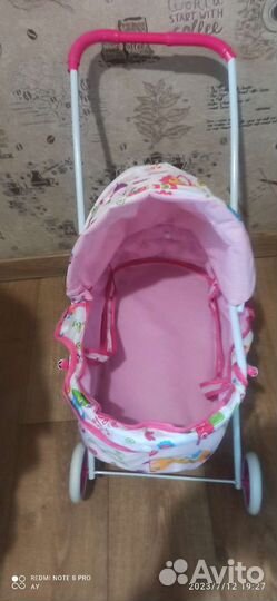 Коляска кукольная