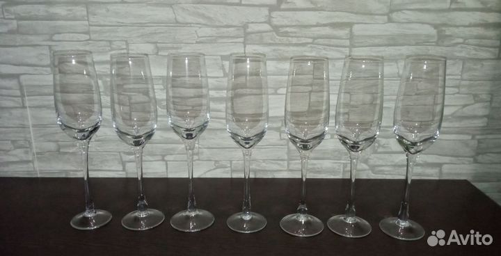 Бокалы для шампанского 6+1