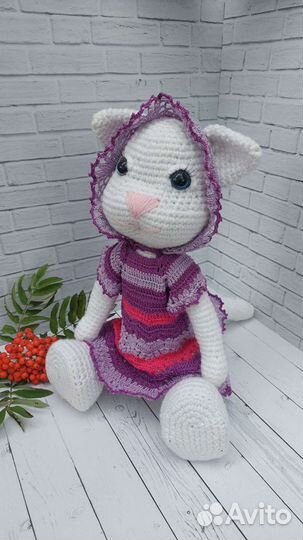Игрушка вязаная.Кошка