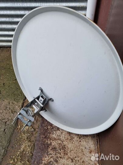 Антена спутниковая