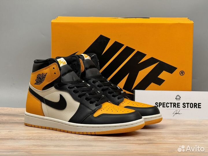 Кроссовки Nike Air Jordan 1 High Yellow toe