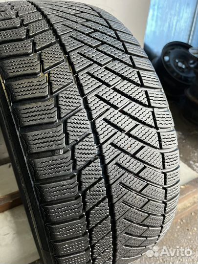 Continental ContiVikingContact 6 235/35 R19