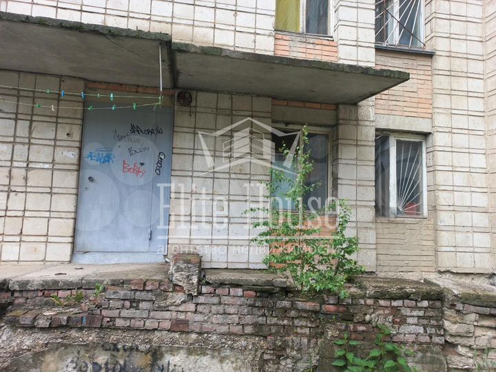 Комната 17,8 м² в 3-к., 1/9 эт.