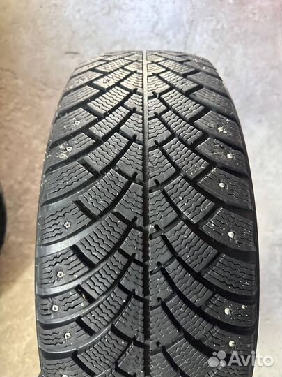 Bfgoodrich G-Force Stud 215/55 R17