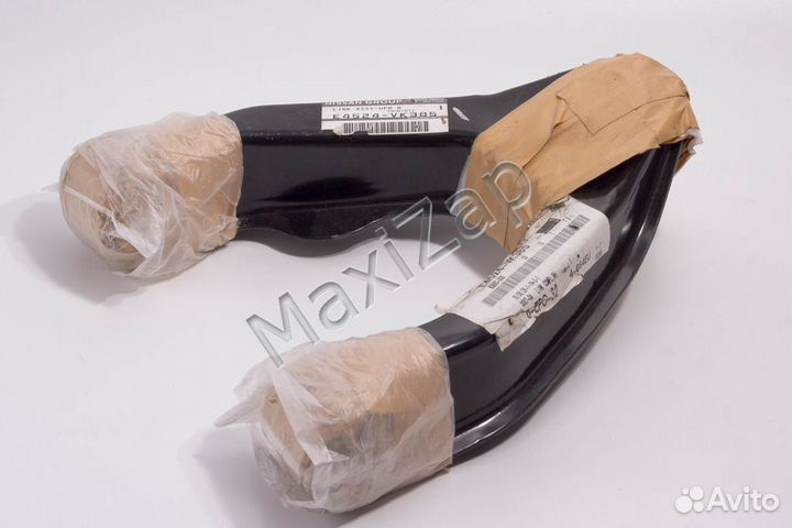 E4524VK385 Рычаг передний правый верхний ниссан