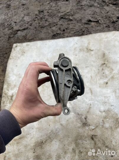 Дроссельная заслонка Renault Sandero 1 K4M