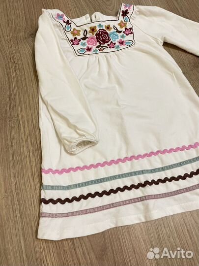 Платье весеннее 110