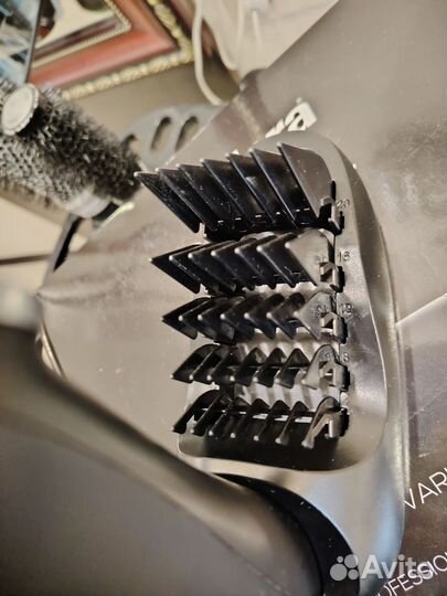 Машинка для стрижки волос