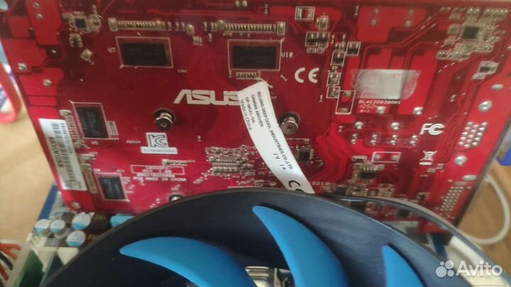 Видеокарта ATI HD 5670 1GB