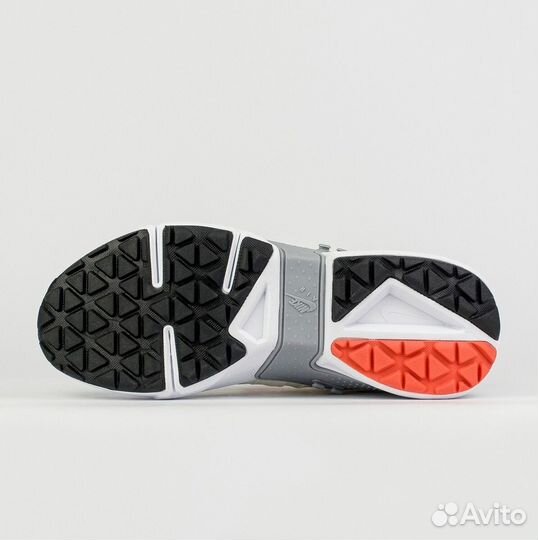 Кроссовки Nike Air Huarache Gripp L.Grey / Red: Модный и надежный выбор