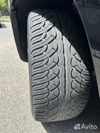 Yokohama Parada Spec-X 295/45 R20