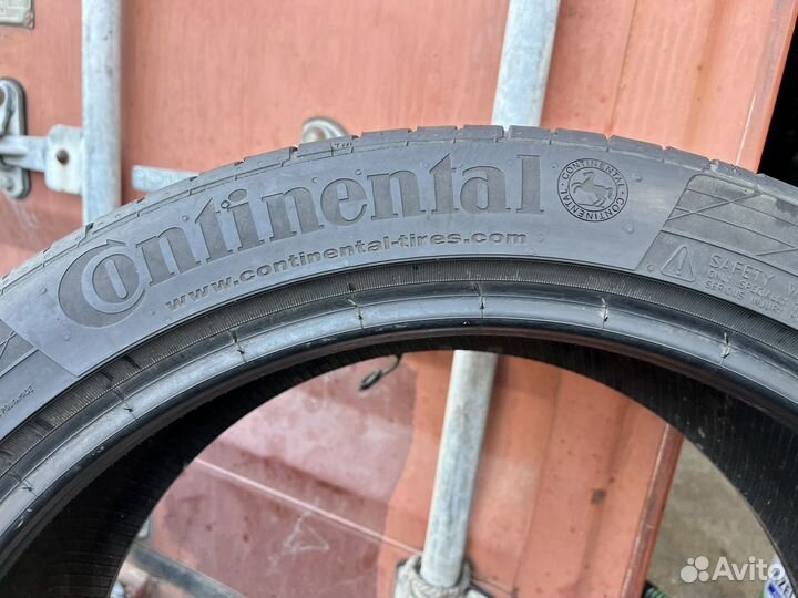 Continental ContiSportContact 5 225/45 R19 и 255/40 R19 96W