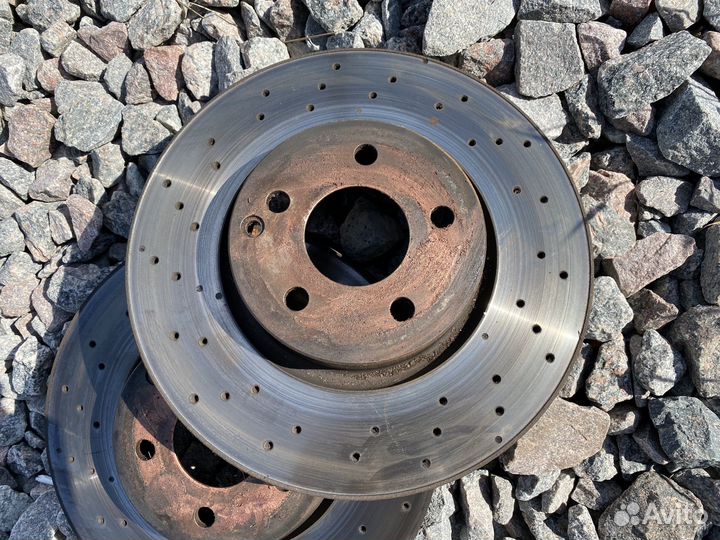 Тормозные диски Mercedes