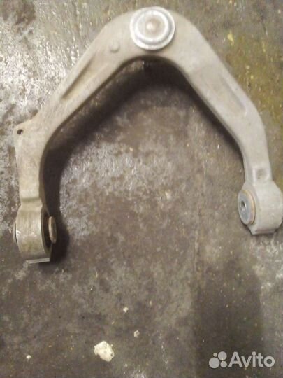 Рычаг Альфа Ромео 159 верхний левый Б.у