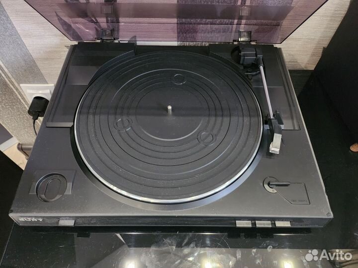 Проигрыватель винила