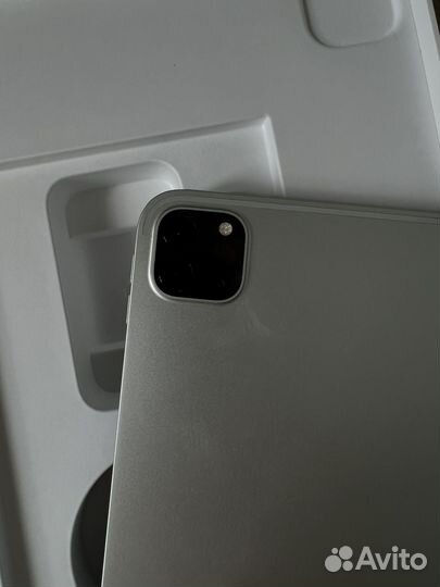 iPad pro silver 256