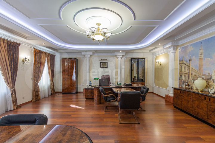 Особняк в центре с землей 601 м² без комиссии