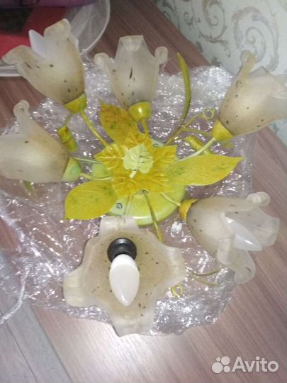 Люстра потолочная бу в рабочем состоянии