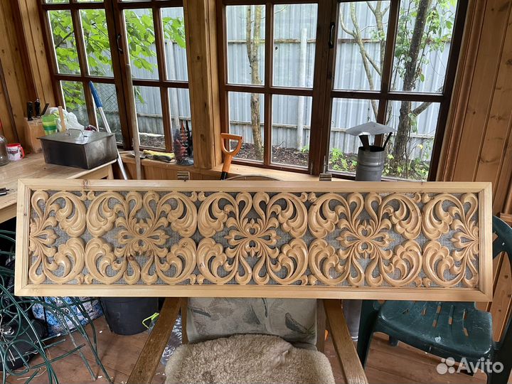 Панно, Резная фальш панель