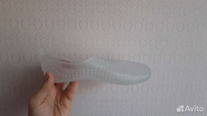 Караловые резиновые тапки, размер 32-33