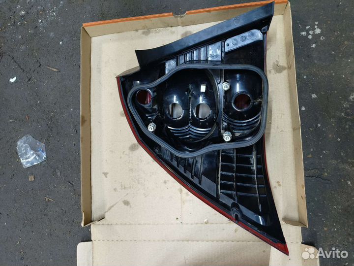 Фары задние фокус 2