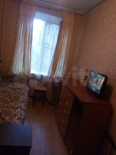 Комната 8,7 м² в 2-к., 1/5 эт.