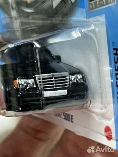 Hot wheels mercedes 500 e