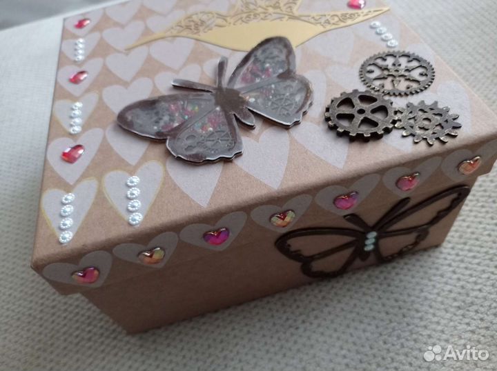 Коробка подарочная