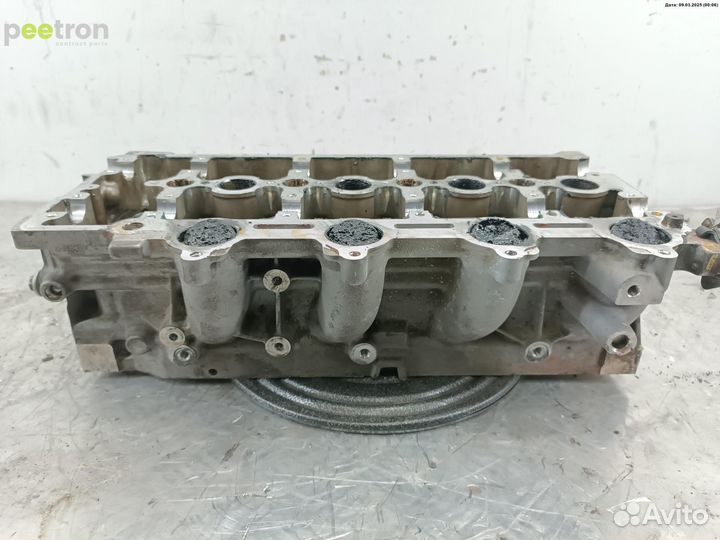 Б/У Б/У Головка блока цилиндров двигателя (ГБЦ)