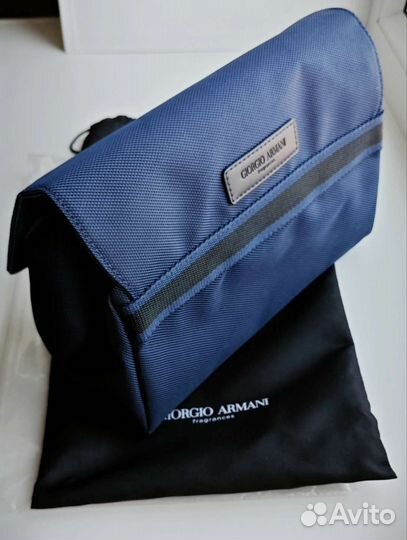 Косметичка Giorgio Armani новая