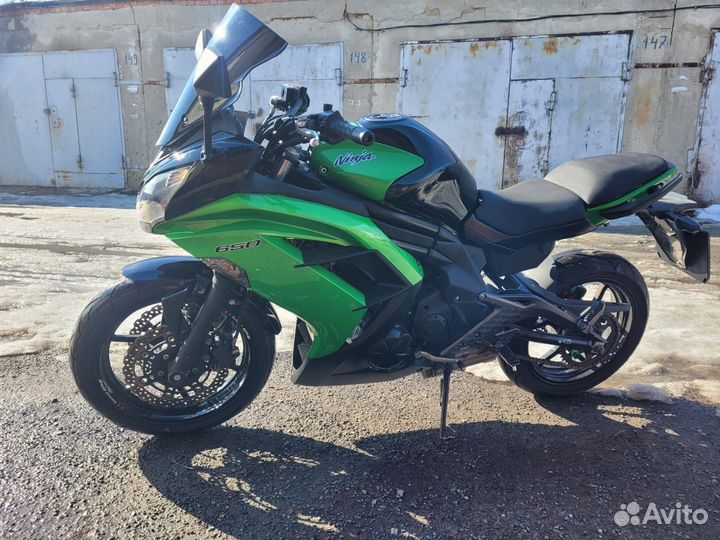 Kawasaki ER6 2013 года