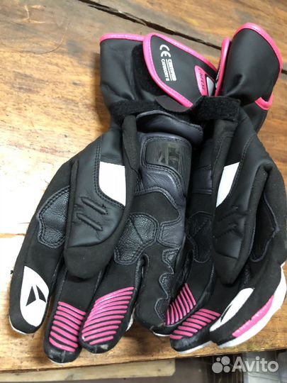 Перчатки Carbon D1 Long Lady Черный/Белый/Фуксия L