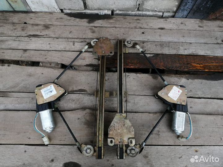 Передние стеклоподъемники ваз 2114,2115,2109
