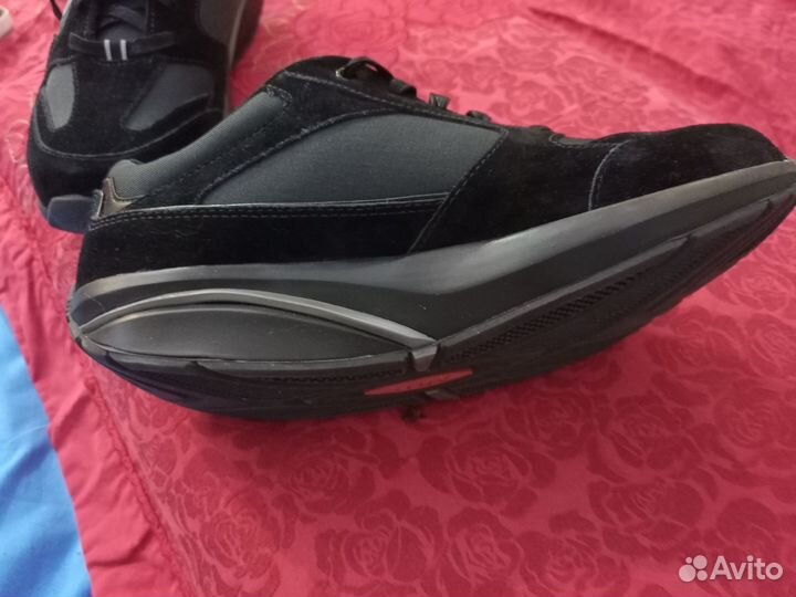 Кроссовки для бега