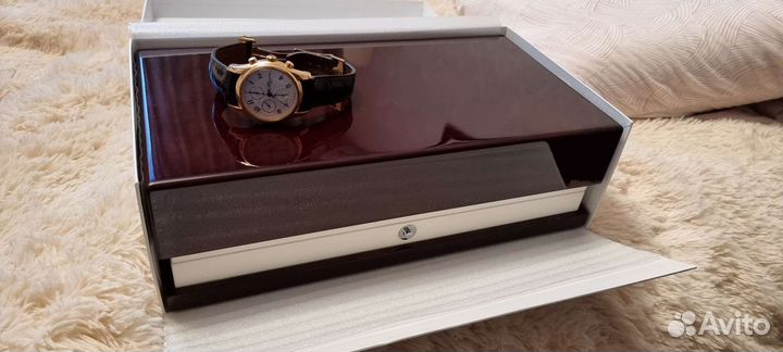 Наручные часы Runabout Frederique constant