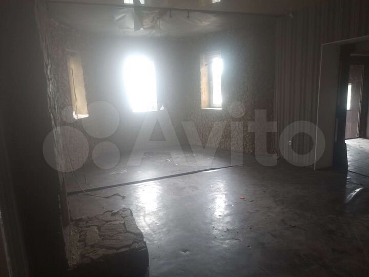 Коттедж 175 м² на участке 6,1 сот.